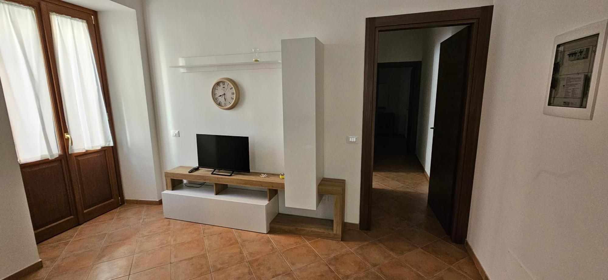 Apartamento Sotto La Torre LʼAquila Exterior foto