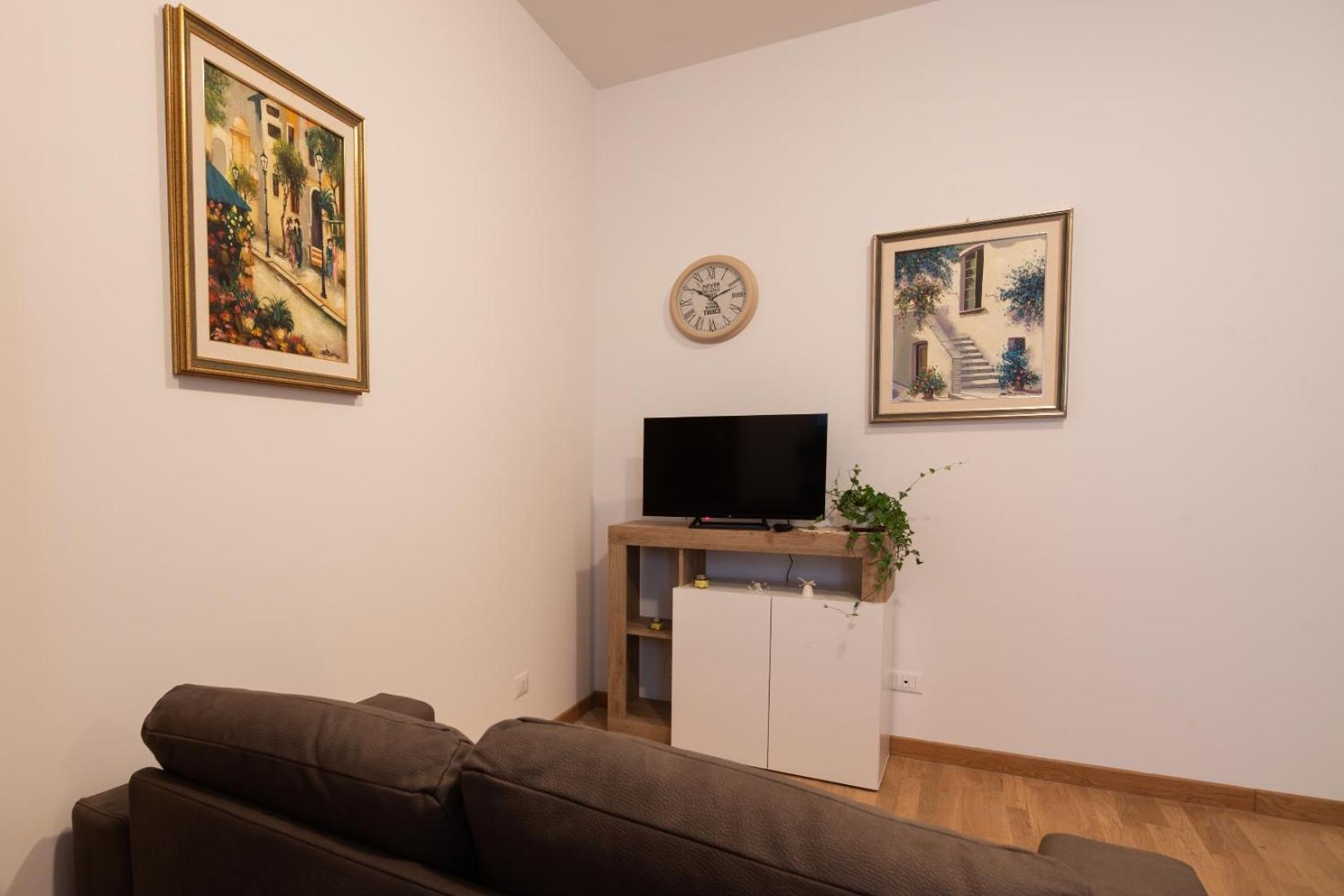 Apartamento Sotto La Torre LʼAquila Exterior foto